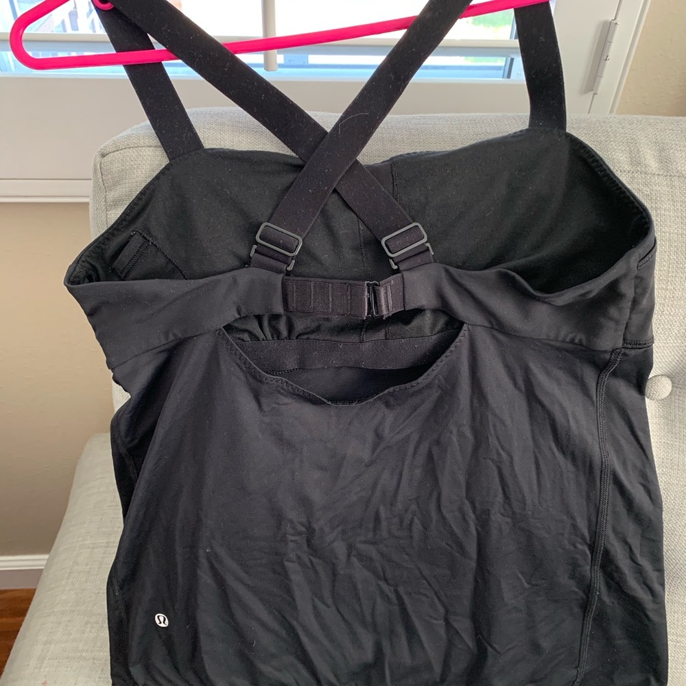 Lulu lemon work out top. Good condition